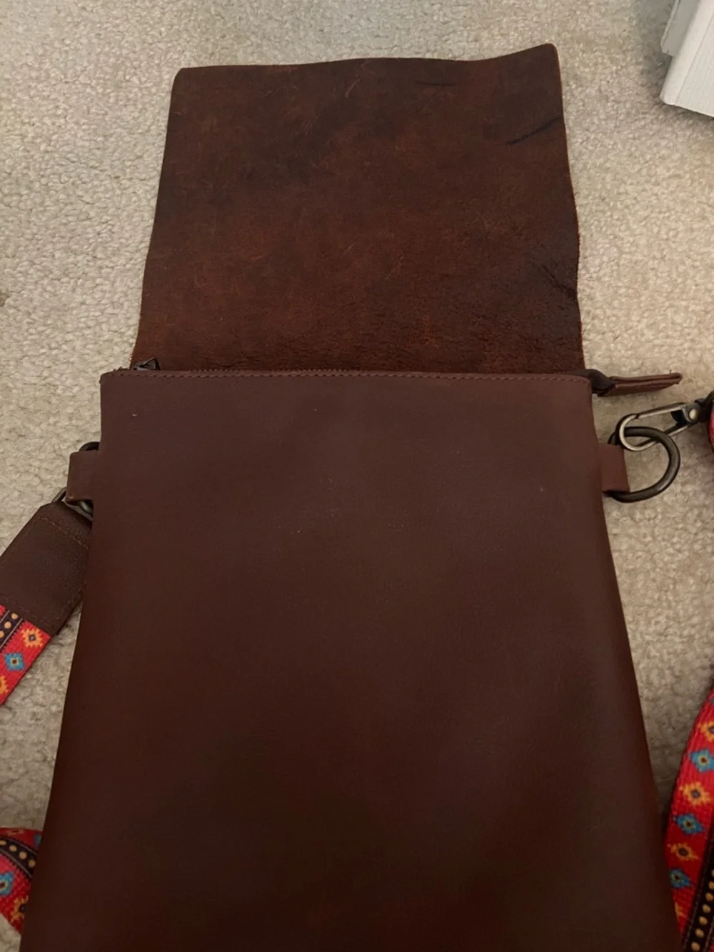 Burgundy Crossbody Messenger Bag with Patterned Strap - Picture 3 of 6